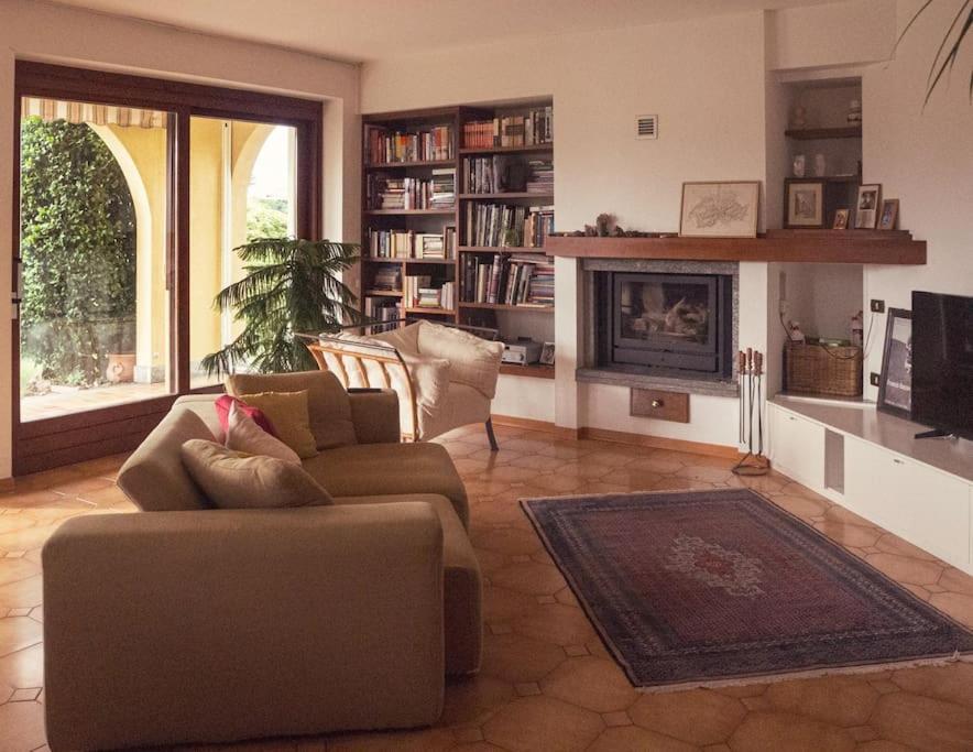 La Tua Villa Sul Lago - Casa Kollegger 勒威诺 外观 照片